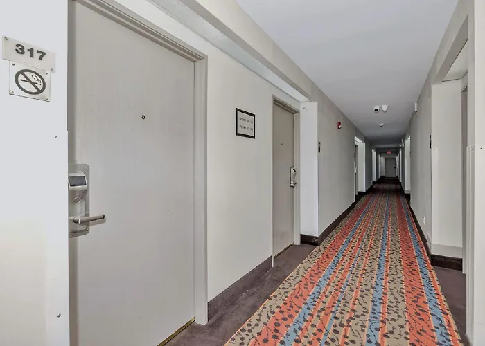 College Inn