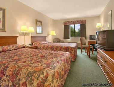 Hotel College 2*